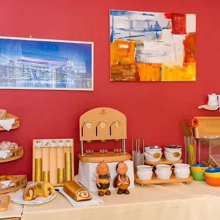 施泰纳酒店 尤登堡